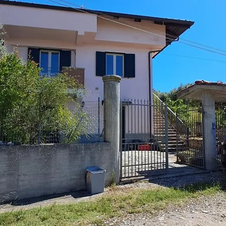 Apartmán Puccio's Little House Nucavi