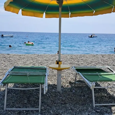 Puccio's Little House Apartman Nucavi